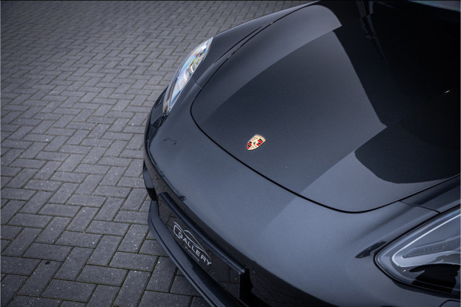 Porsche Panamera Sport Turismo 4.0 GTS Sport Chrono l Panorama l Memory l Luchtvering