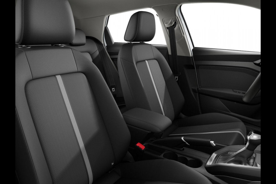 Audi A1 Sportback Advanced edition 25 TFSI 95 pk | Parkeerhulp plus | Automatische airco | Inklapbare buitenspiegels | Dak in contrast kleur |
