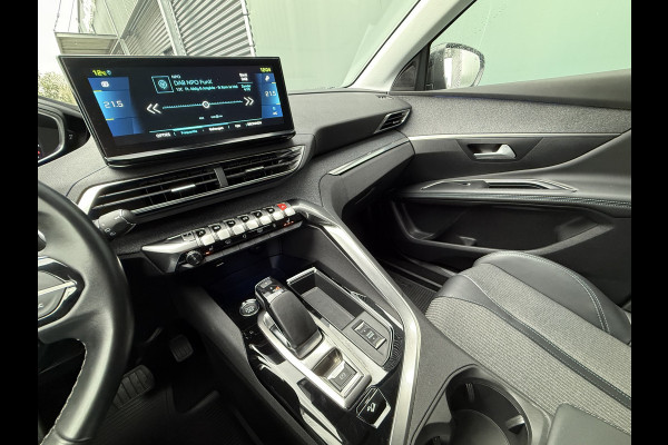 Peugeot 3008 BWJ 2022 | 1.6 HYbrid4 300PK Blue Allure | TREKHAAK | LEDER/STOF | CAMERA A | CLIMA | NAVI | CARPLAY | STOELVERW | PDC 2X |