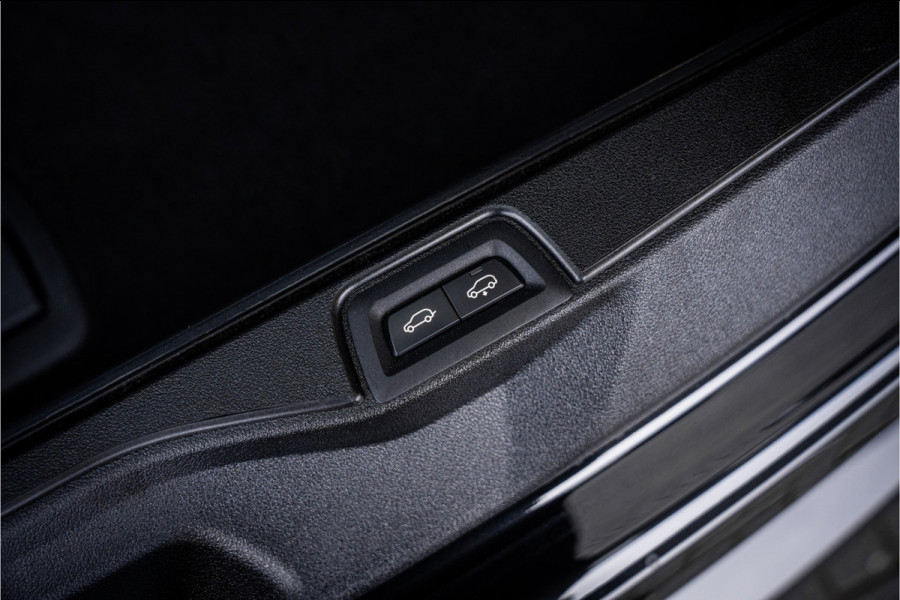 BMW X5 xDrive45e Executive - M-Sport l Panorama l HUD l ACC l Sfeerverl.