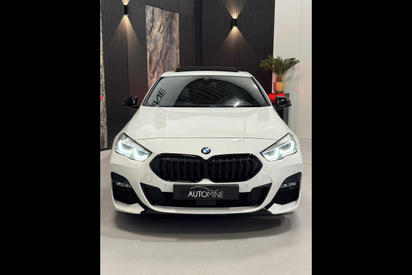 BMW 2 Serie Gran Coupé 218i M Sport|PANO|SFEER|KEYLESS|BOMVOL