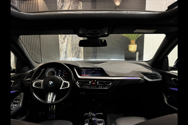 BMW 2 Serie Gran Coupé 218i M Sport|PANO|SFEER|KEYLESS|BOMVOL
