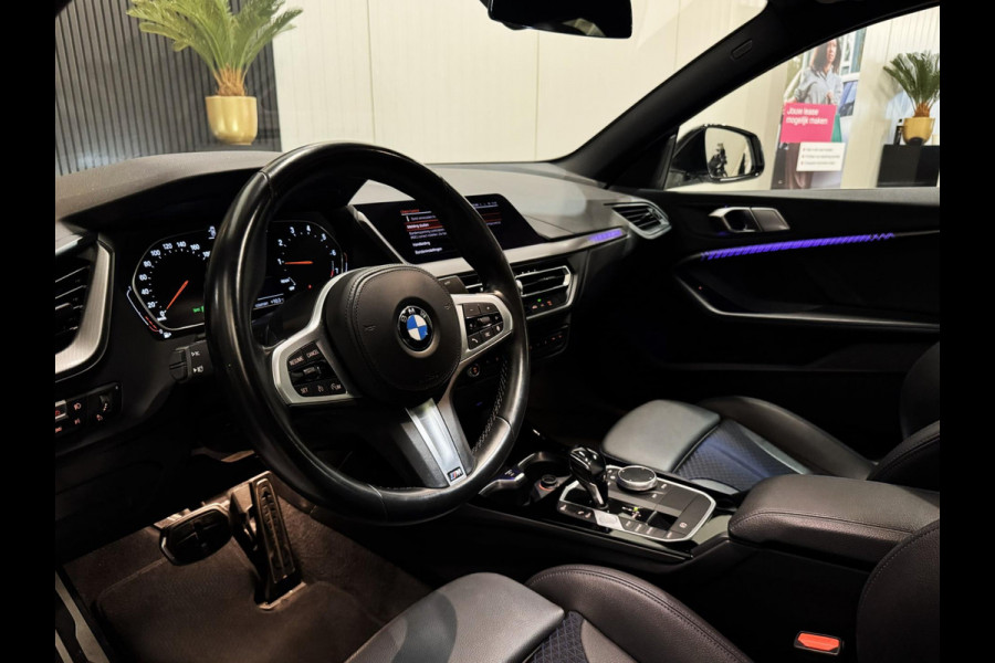 BMW 2 Serie Gran Coupé 218i M Sport|PANO|SFEER|KEYLESS|BOMVOL