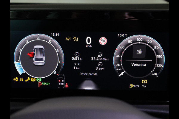 Volkswagen T-Roc Life First Edition 1.5 eTSI 85 kW / 116 PK SUV 7 v