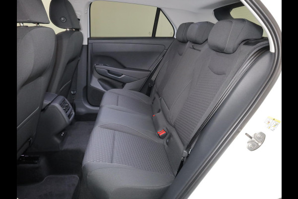 Volkswagen T-Roc Life First Edition 1.5 eTSI 85 kW / 116 PK SUV 7 v