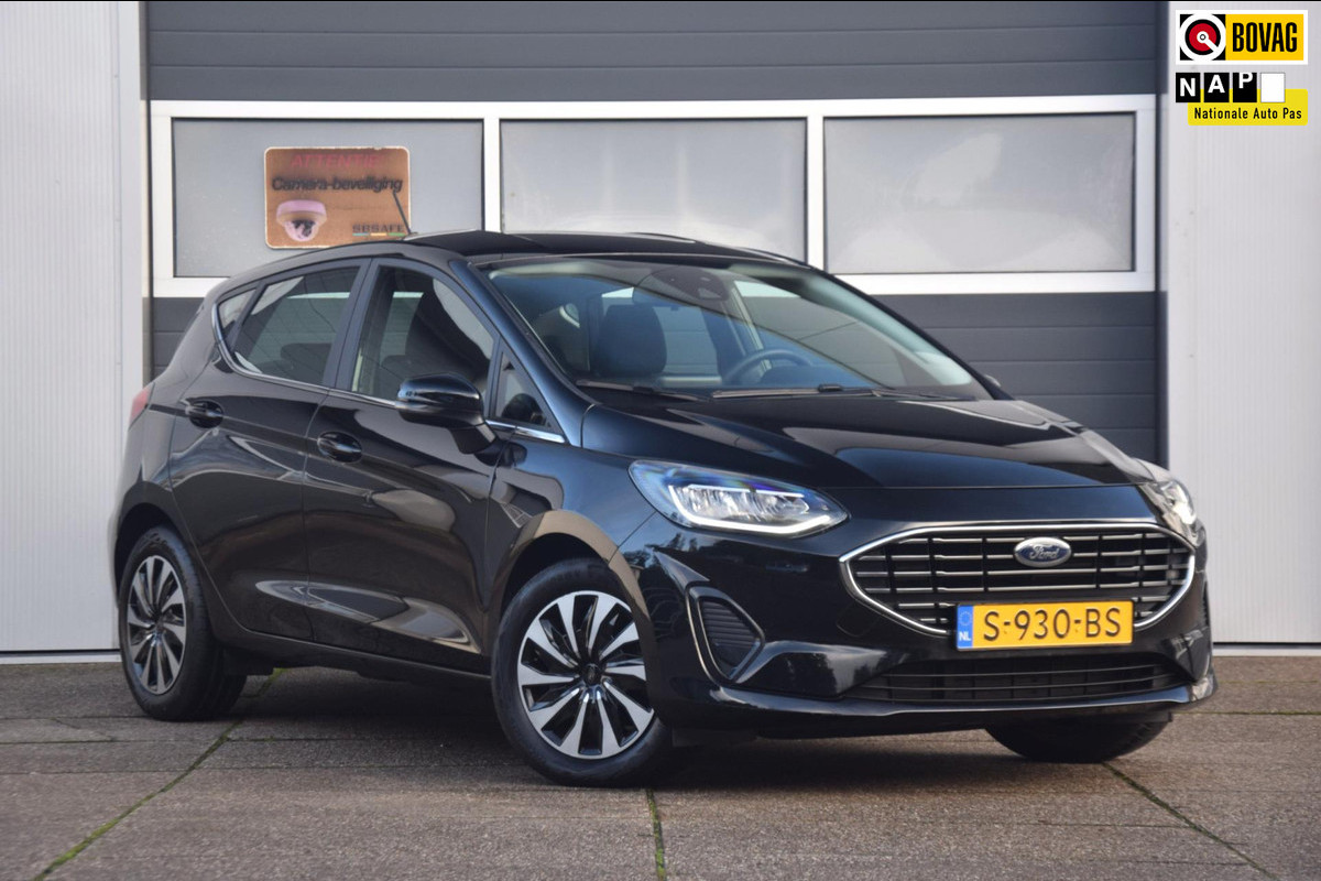 Ford Fiesta 1.0 EcoBoost Hybrid Titanium + NAVIGATIE/DRAADLOOS TELEFOON LADEN