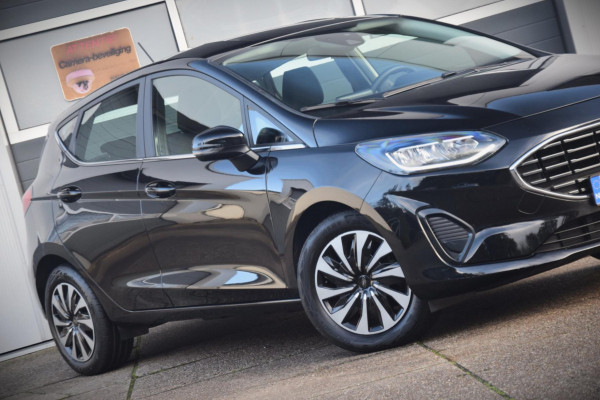 Ford Fiesta 1.0 EcoBoost Hybrid Titanium + NAVIGATIE/DRAADLOOS TELEFOON LADEN