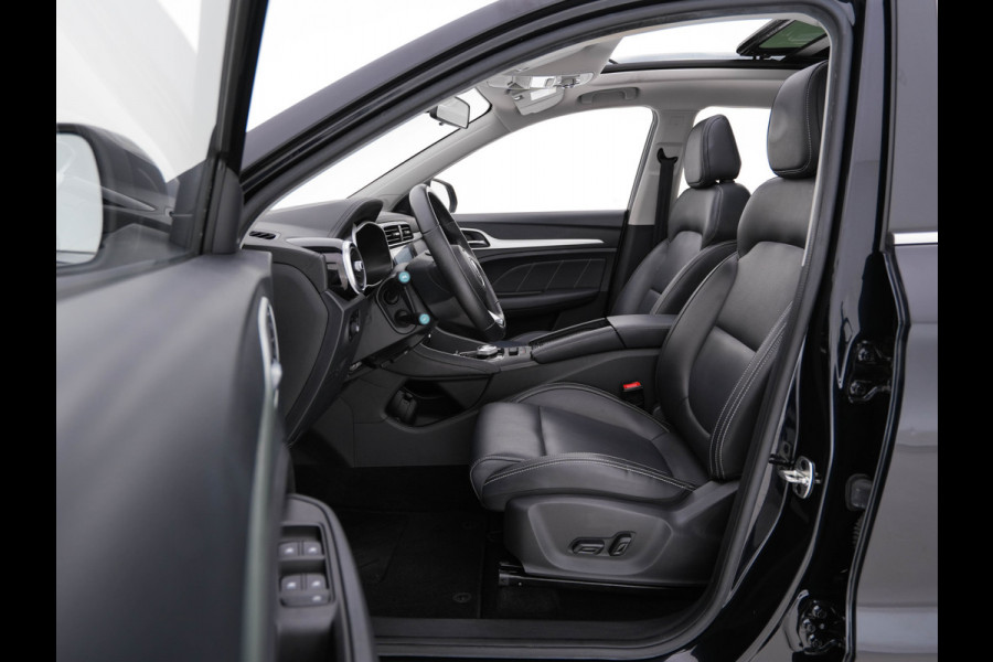 MG ZS EV Luxury 45 kWh { SOH-90%} (INCL-BTW) *PANO | LEATHER | CCS-FASTLOADER | KEYLESS | NAVI-FULLMAP | ADAPTIVE-CRUISE | CAMERA | CARPLAY | DAB | LANE-ASSIST | SPORT-SEATS | 17"ALU*