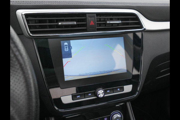 MG ZS EV Luxury 45 kWh { SOH-90%} (INCL-BTW) *PANO | LEATHER | CCS-FASTLOADER | KEYLESS | NAVI-FULLMAP | ADAPTIVE-CRUISE | CAMERA | CARPLAY | DAB | LANE-ASSIST | SPORT-SEATS | 17"ALU*
