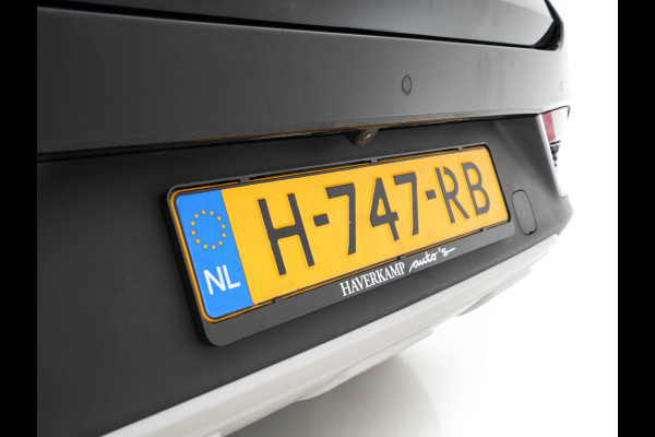 MG ZS EV Luxury 45 kWh { SOH-90%} (INCL-BTW) *PANO | LEATHER | CCS-FASTLOADER | KEYLESS | NAVI-FULLMAP | ADAPTIVE-CRUISE | CAMERA | CARPLAY | DAB | LANE-ASSIST | SPORT-SEATS | 17"ALU*