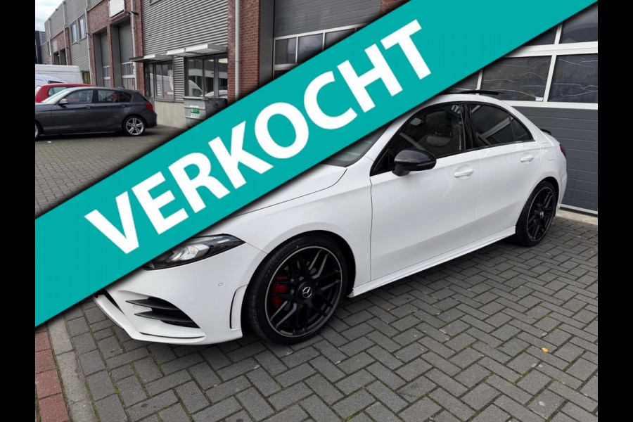 Mercedes-Benz A-Klasse A200 AMG Limo LED Pano Camera Sfeer