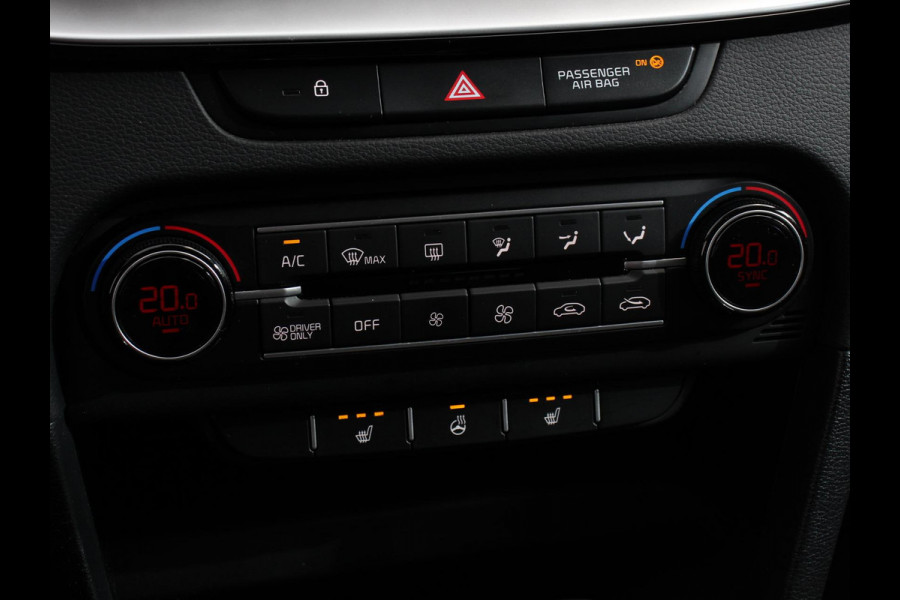 Kia Ceed Sportswagon 1.6 GDI PHEV DynamicLine Climate control | Adaptieve cruise control | Stuur verwarming | Stoel verwarming | Parkeersensoren | Achteruitrijcamera | Apple Carplay/ Android Auto