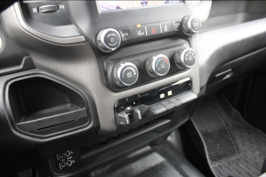 RAM RAM 2500 Cummins 6.7 Diesel Long Bed normaal Rijbewijs B