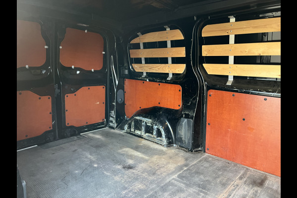 Peugeot Expert 2.0 BlueHDI 120 L2 Asphalt Automaat