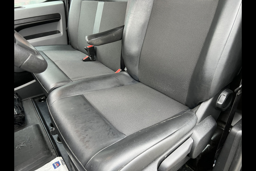 Peugeot Expert 2.0 BlueHDI 120 L2 Asphalt Automaat