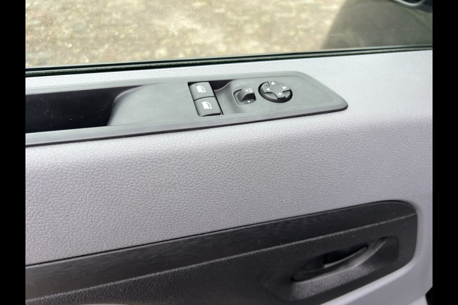 Peugeot Expert 2.0 BlueHDI 120 L2 Asphalt Automaat