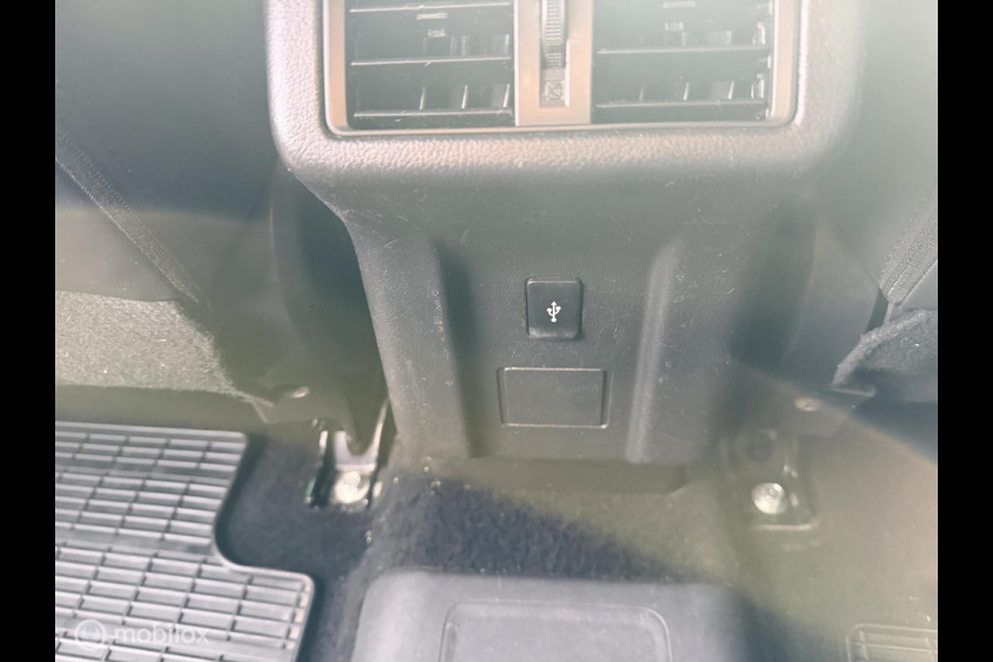 Mitsubishi Outlander 2.4 PHEV Instyle trekhaak allseason banden