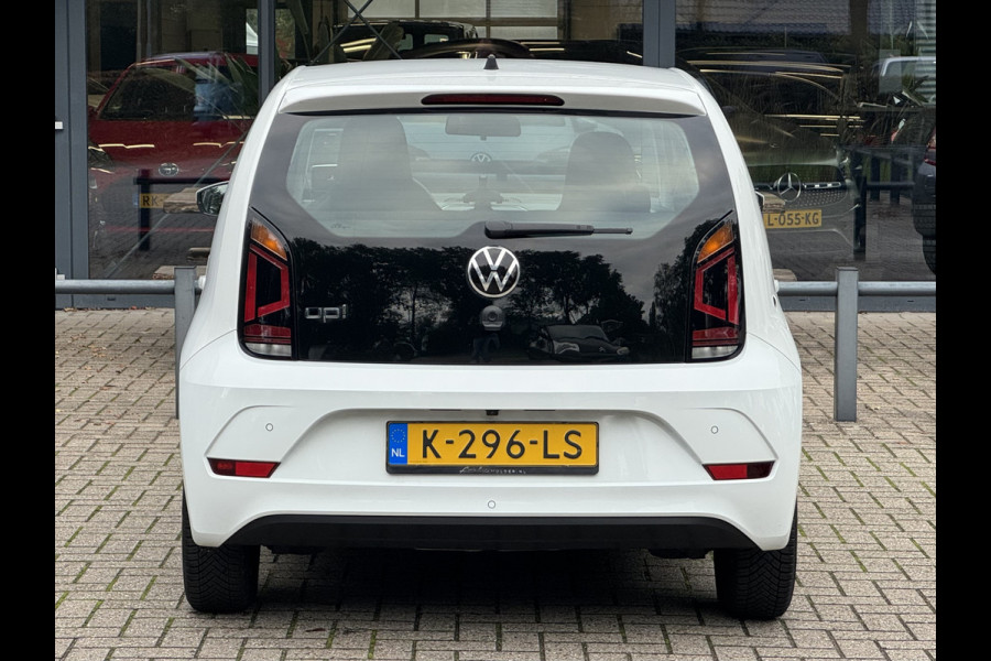 Volkswagen up! 1.0 Climate control/Camera/Cruise control/PDC 02-03-2027 APK
