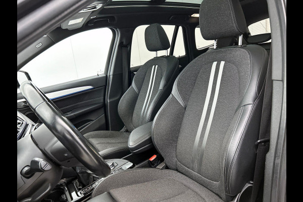 BMW X1 xDrive25e Exe.Ed. 221PK PLUG-In M Sport PANORAMADAK | AD-CRUISE | CAMERA