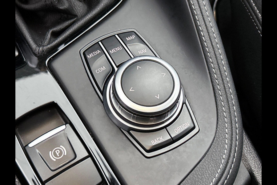 BMW X1 xDrive25e Exe.Ed. 221PK PLUG-In M Sport PANORAMADAK | AD-CRUISE | CAMERA