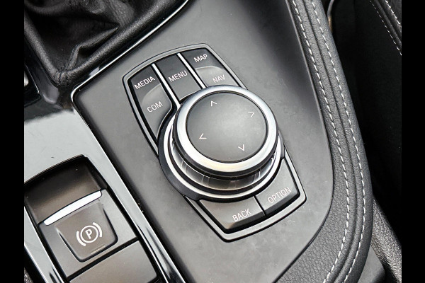 BMW X1 xDrive25e Exe.Ed. 221PK PLUG-In M Sport PANORAMADAK | AD-CRUISE | CAMERA