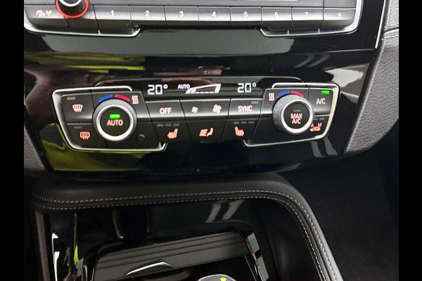 BMW X1 xDrive25e Exe.Ed. 221PK PLUG-In M Sport PANORAMADAK | AD-CRUISE | CAMERA