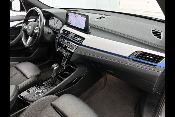 BMW X1 xDrive25e Exe.Ed. 221PK PLUG-In M Sport PANORAMADAK | AD-CRUISE | CAMERA