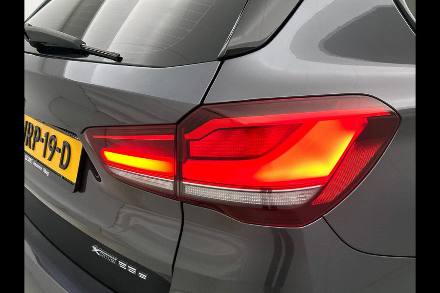 BMW X1 xDrive25e Exe.Ed. 221PK PLUG-In M Sport PANORAMADAK | AD-CRUISE | CAMERA