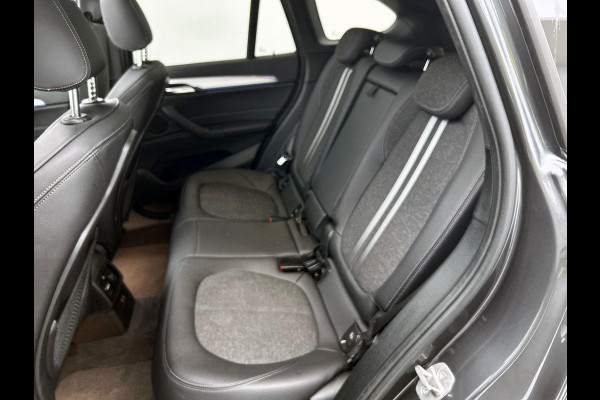 BMW X1 xDrive25e Exe.Ed. 221PK PLUG-In M Sport PANORAMADAK | AD-CRUISE | CAMERA