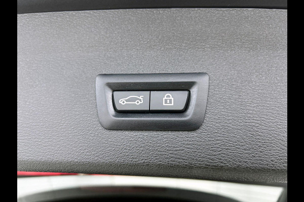 BMW X1 xDrive25e Exe.Ed. 221PK PLUG-In M Sport PANORAMADAK | AD-CRUISE | CAMERA