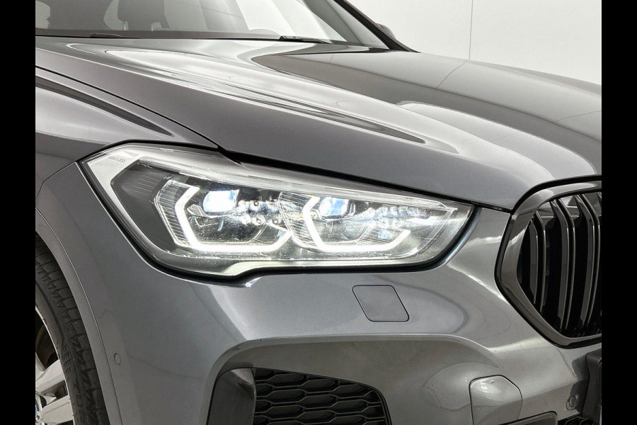 BMW X1 xDrive25e Exe.Ed. 221PK PLUG-In M Sport PANORAMADAK | AD-CRUISE | CAMERA