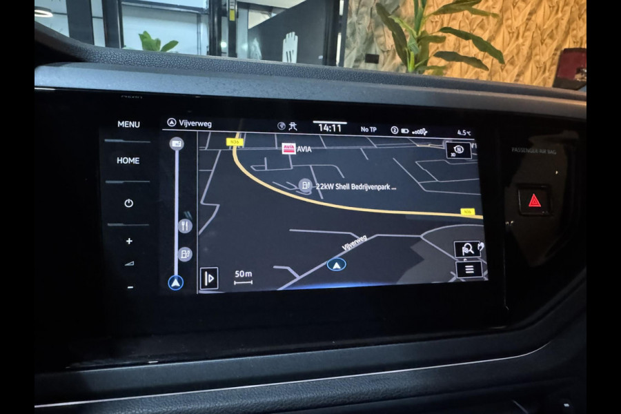 Volkswagen Polo 1.0 TSI 3x R-Line Garantie Pano IQ. Matrix Led Carplay Camera Keyless IQ. Drive Lane ACC Navi Clima Rijklaar