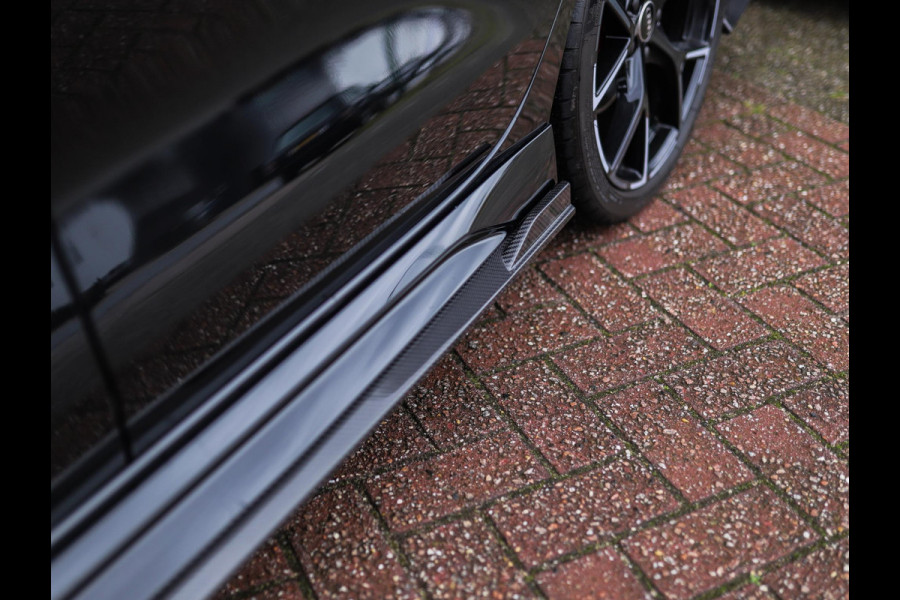 Audi RS 3 Limousine 2.5 TFSI A3 quattro | CT Carbon | RS-Dynamic | Matrix | Keyless | B&O | Leder | Camera