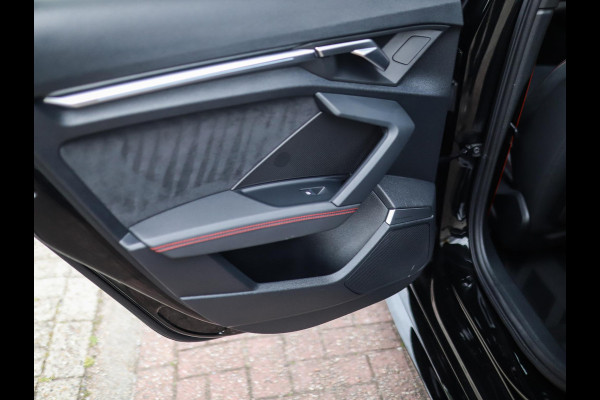 Audi RS 3 Limousine 2.5 TFSI A3 quattro | CT Carbon | RS-Dynamic | Matrix | Keyless | B&O | Leder | Camera