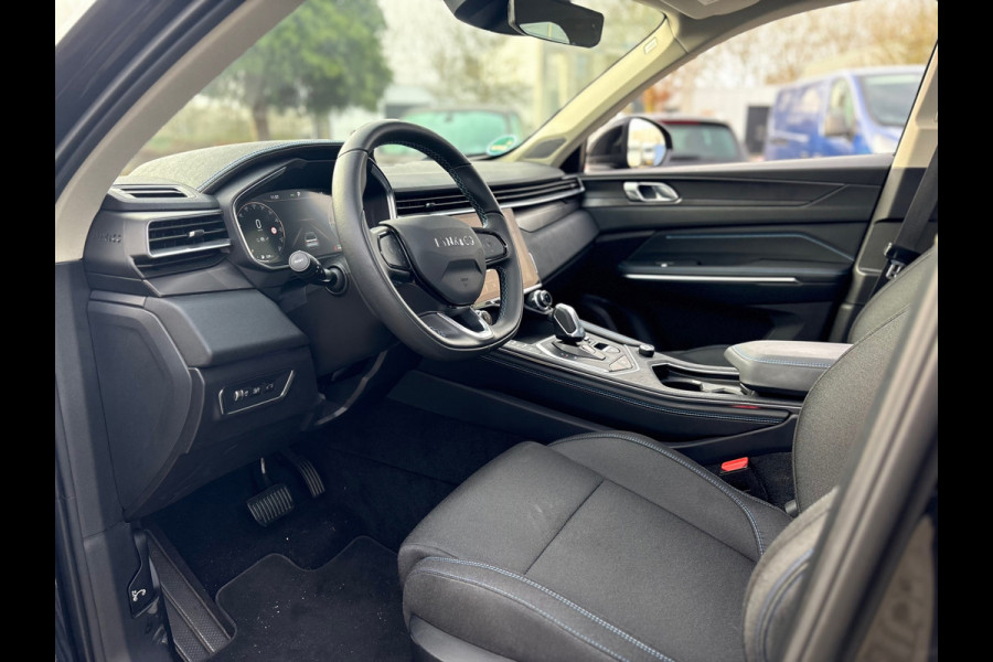 Lynk & Co 01 1.5 PHEV 261 PK AUTOMAAT BLACK EDITION (BOVAG/RIJKLAARPRIJS)