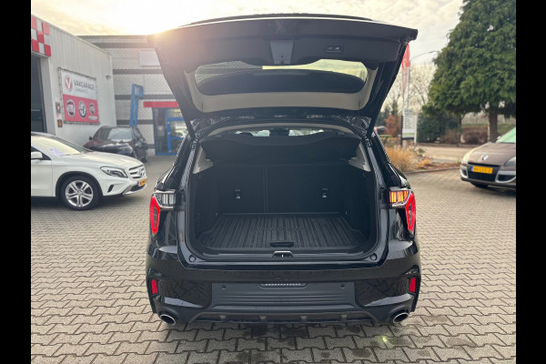 Lynk & Co 01 1.5 PHEV 261 PK AUTOMAAT BLACK EDITION (BOVAG/RIJKLAARPRIJS)