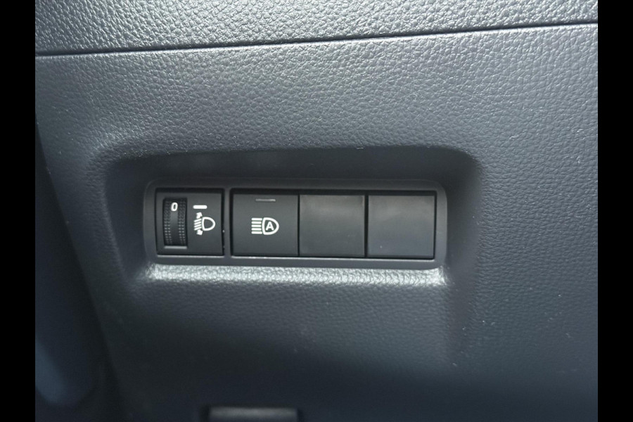 Toyota Aygo X 1.5 Hybrid Play | Celestite grey, Apple CarPlay/Android Auto, Parkeercamera, Adaptive cruise control