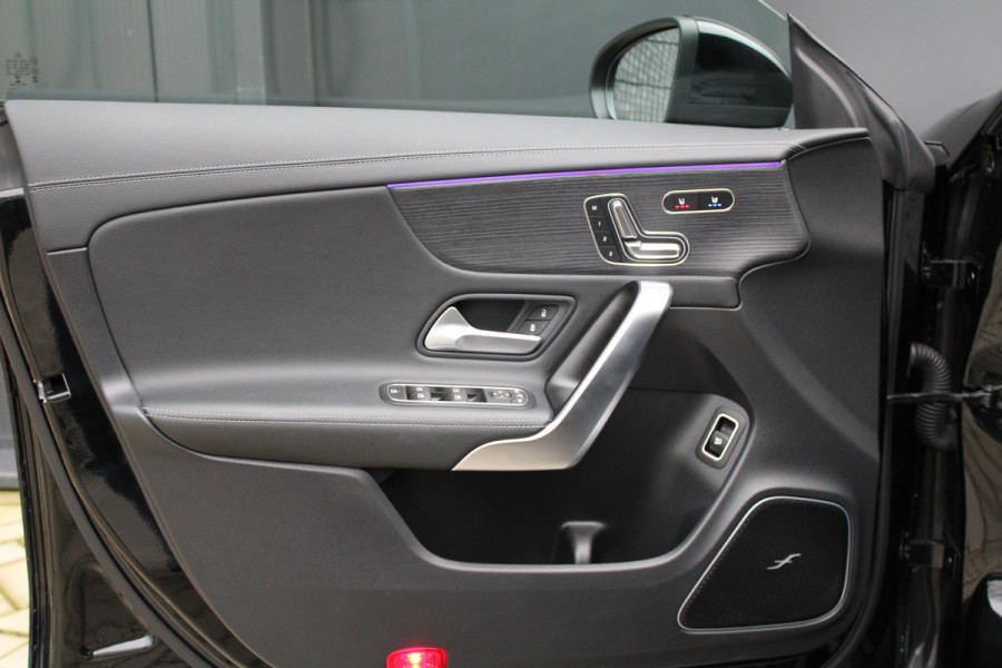 Mercedes-Benz CLA-Klasse Shooting Brake AMG 35 4MATIC Premium Plus | FULL OPTION! | SCHAALSTOELEN | STOELKOELING | PANO | HUD | BURMESTER | KEYLESS | 360 |