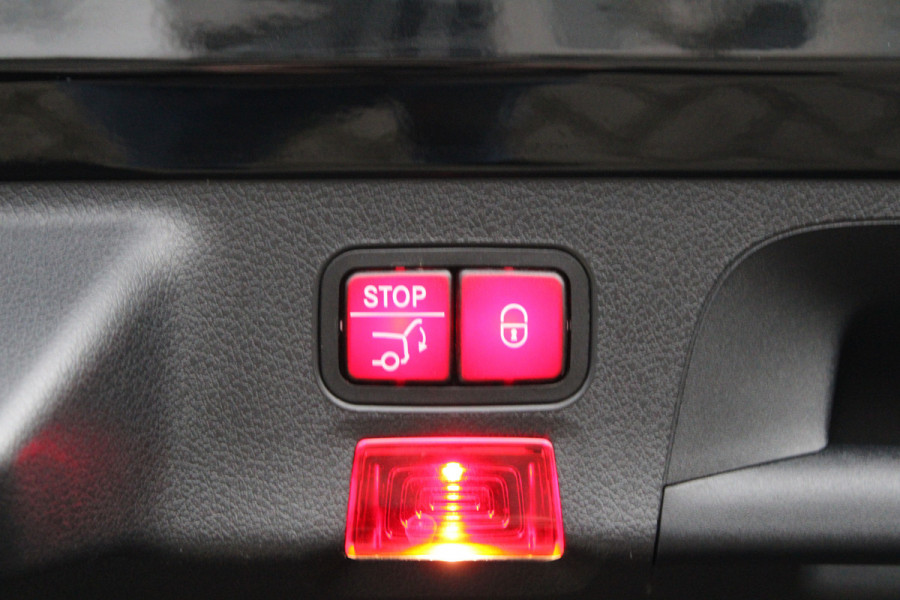 Mercedes-Benz CLA-Klasse Shooting Brake AMG 35 4MATIC Premium Plus | FULL OPTION! | SCHAALSTOELEN | STOELKOELING | PANO | HUD | BURMESTER | KEYLESS | 360 |