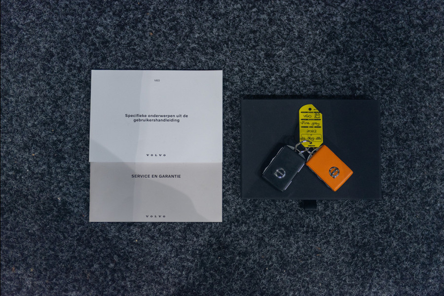 Volvo V60 B3 Aut. Momentum ACC Trekhaak Parkeercamera 164pk