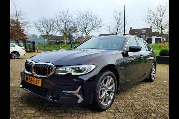 BMW 3 Serie Touring 320e LUXURY, Mokka Sport-leder, Stuurverw. Laser (1e eig. NL NAP)