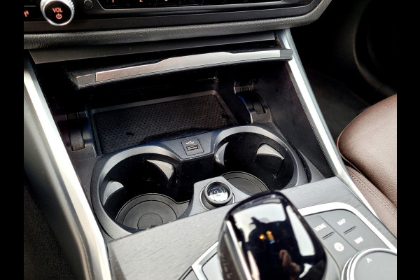 BMW 3 Serie Touring 320e LUXURY, Mokka Sport-leder, Stuurverw. Laser (1e eig. NL NAP)