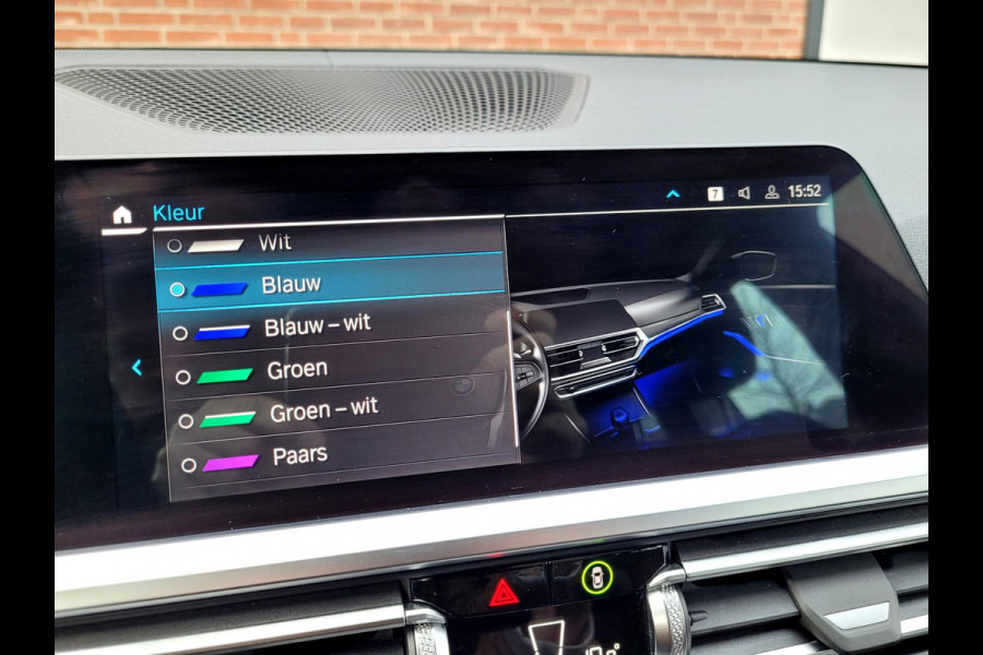 BMW 3 Serie Touring 320e LUXURY, Mokka Sport-leder, Stuurverw. Laser (1e eig. NL NAP)