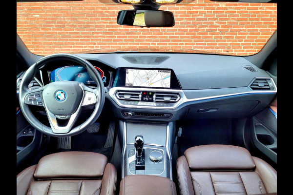 BMW 3 Serie Touring 320e LUXURY, Mokka Sport-leder, Stuurverw. Laser (1e eig. NL NAP)