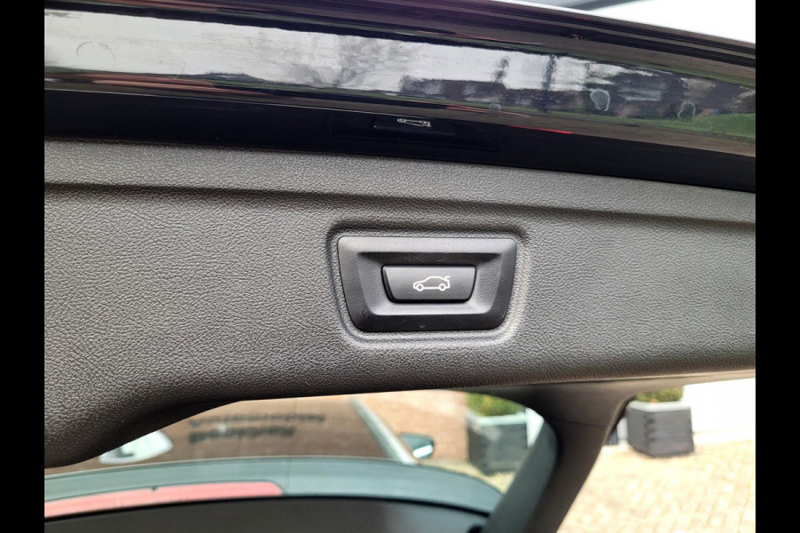 BMW 3 Serie Touring 320e LUXURY, Mokka Sport-leder, Stuurverw. Laser (1e eig. NL NAP)