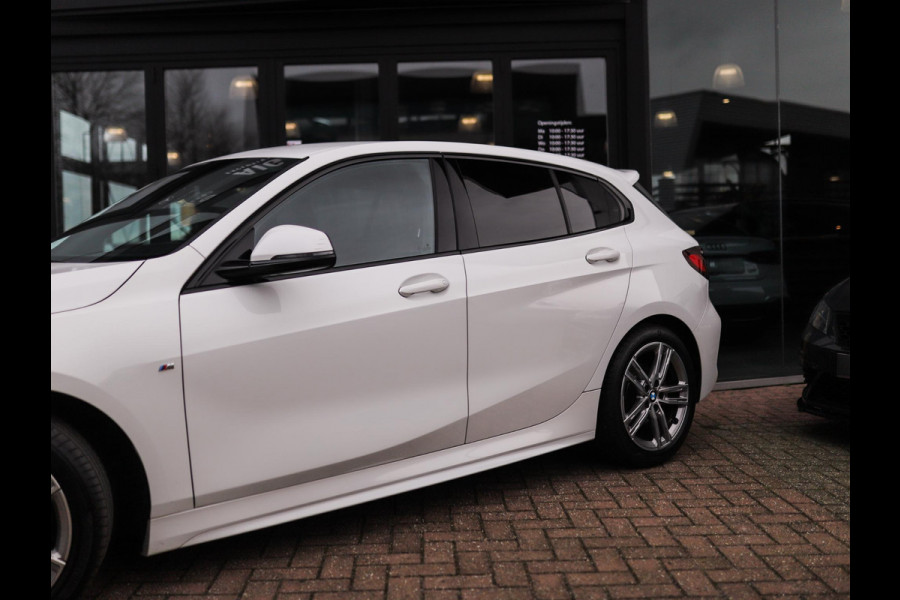 BMW 1-serie 118i High Executive | M-Sport | PDC | LED | Cruise Control