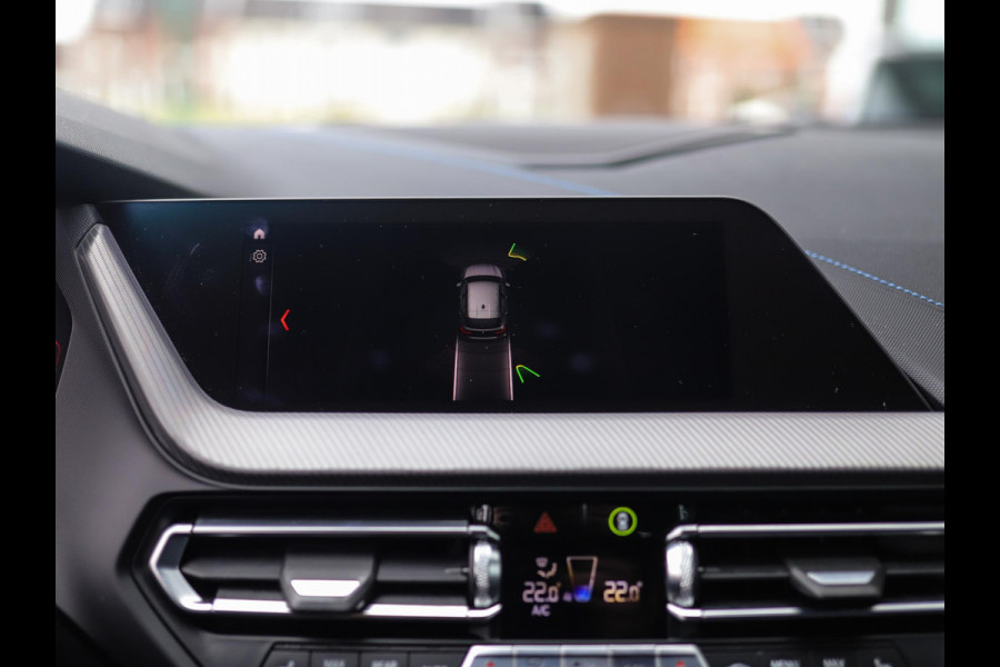 BMW 1-serie 118i High Executive | M-Sport | PDC | LED | Cruise Control