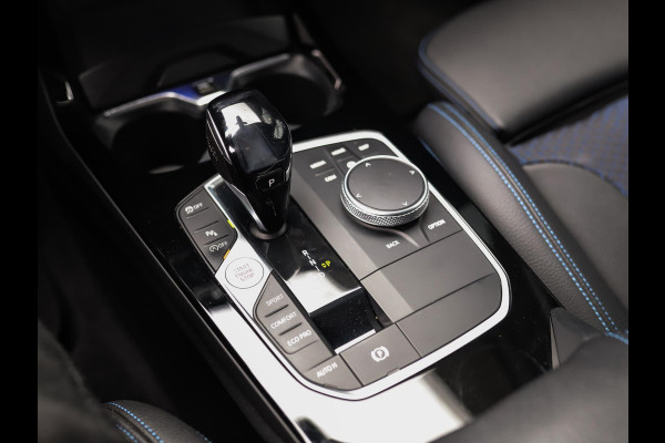 BMW 1-serie 118i High Executive | M-Sport | PDC | LED | Cruise Control