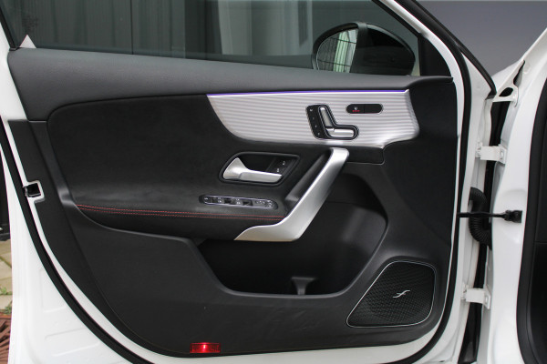 Mercedes-Benz A-Klasse AMG 35 4MATIC Edition 1 | FULL OPTION! | SCHAALSTOELEN | PANO | BURMESTER | STERRENHEMEL | HUD | MEMORY | 360 |