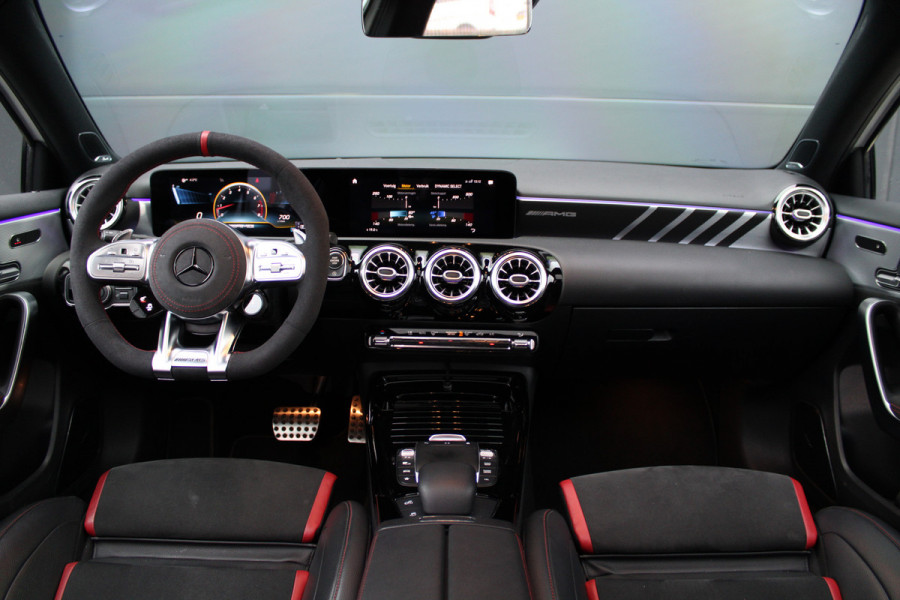 Mercedes-Benz A-Klasse AMG 35 4MATIC Edition 1 | FULL OPTION! | SCHAALSTOELEN | PANO | BURMESTER | STERRENHEMEL | HUD | MEMORY | 360 |